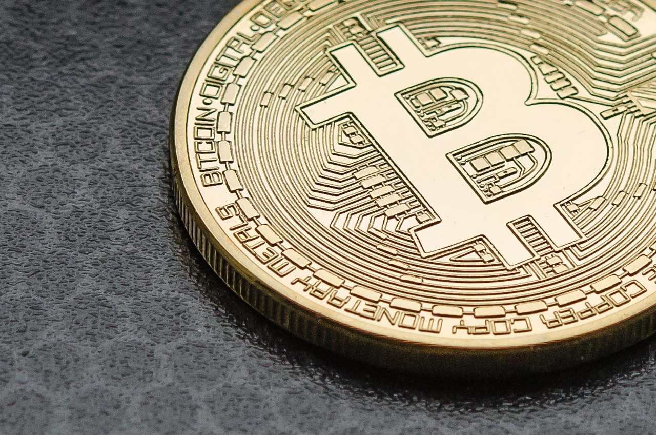 DWF Labs投资川普加密货币WLFI！支持机构级稳定币USD1